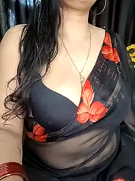 Snapshot of kaamuk_shweta chatting on October 8, 5:34 am kaamuk shweta online show from October 8, 5:34 am