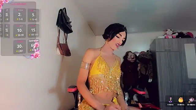 Snapshot of Oriana_braom chatting on October 14, 7:16 pm Oriana braom online show from October 14, 7:16 pm