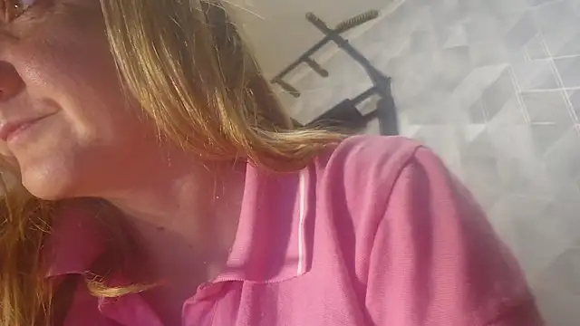 EstrellaWalters online show from September 21, 2:10 am