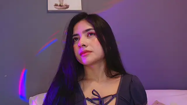 adara johnson   online show from May 30, 12:36 pm