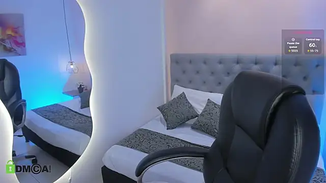 ASHLIE DIXON1 online show from September 23, 9:57 pm