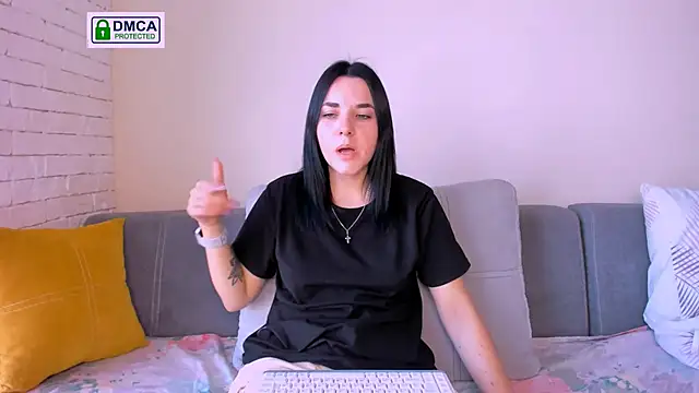 Snapshot of Kate_Ree chatting on September 24, 5:06 am Kate Ree online show from September 24, 5:06 am