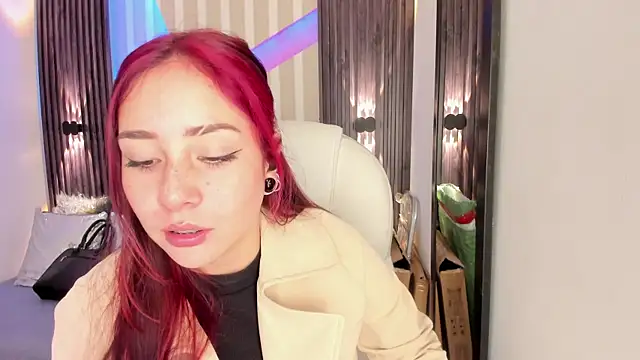 emily layton online show from November 15, 3:35 pm