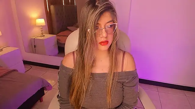 SEXMILLA  online show from March 4, 9:21 pm