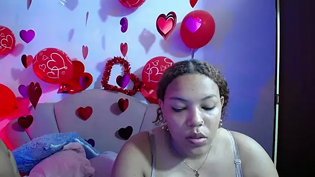 horny babyss online show from February 15, 10:31 pm