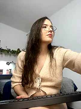 tatianaAlvarez1 online show from September 28, 11:10 pm