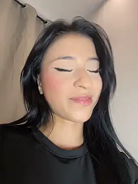 Sarah cam06 online show from April 8, 11:51 pm