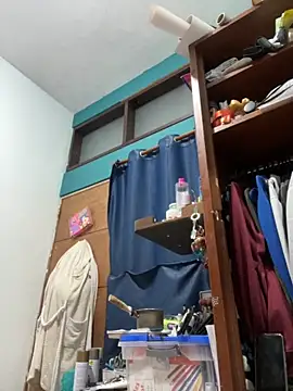 Snapshot of SophiaWeestt99 chatting on October 18, 3:53 am SophiaWeestt99 online show from October 18, 3:53 am