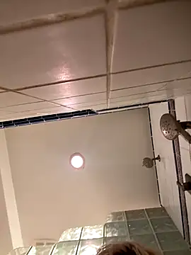 SirenitySirenxx online show from October 2, 6:18 am