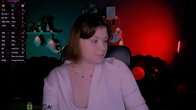 Snapshot of nikole_kitt chatting on October 26, 8:04 pm nikole kitt online show from October 26, 8:04 pm