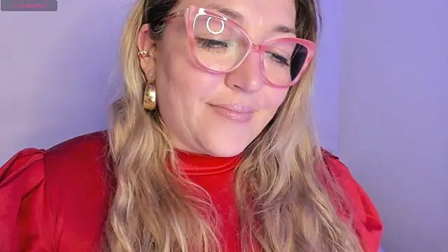 Naty Mature  online show from April 15, 8:20 pm