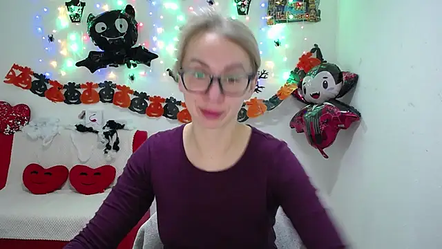 VasilisaSii online show from October 22, 5:12 am