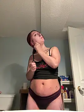 Snapshot of NovaLove2002 chatting on September 29, 10:26 pm NovaLove2002 online show from September 29, 10:26 pm