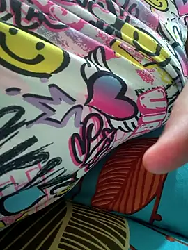 Snapshot of Bbw_Juice_Wife chatting on October 3, 7:13 am Bbw Juice Wife online show from October 3, 7:13 am