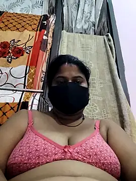 Snapshot of Bbw_Juice_Wife chatting on November 1, 4:22 pm Bbw Juice Wife online show from November 1, 4:22 pm