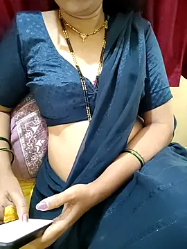 anuradha1432 online show from March 25, 11:02 am