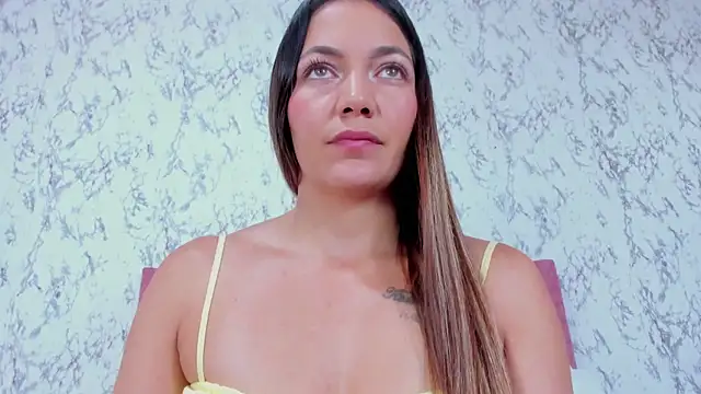 Mia Malkovaa  online show from December 20, 4:33 pm