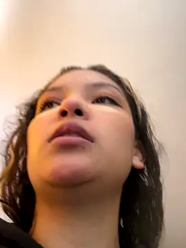 Snapshot of baby_lizy chatting on September 23, 7:12 pm baby lizy online show from September 23, 7:12 pm