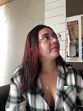 camianddanna online show from December 19, 8:45 pm