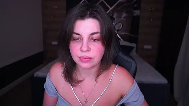 MirandaWong online show from September 28, 7:41 pm