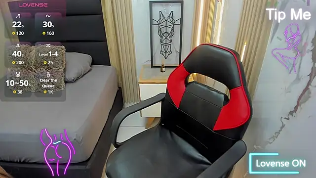 SHARONBLAKE2 online show from March 21, 7:30 pm