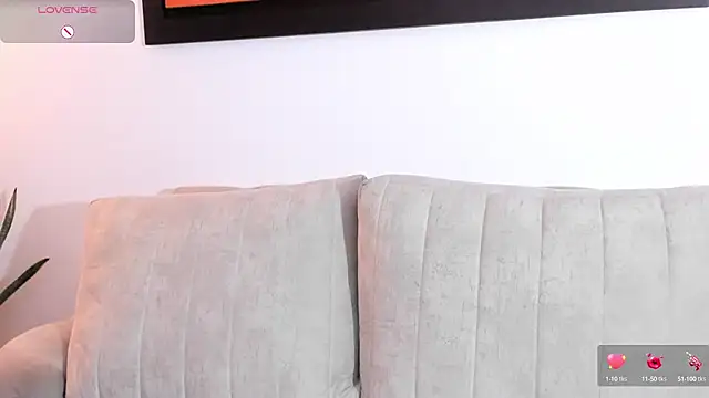 AkiraHomers online show from October 10, 2:27 am