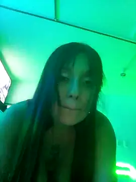 bbferlinaa online show from February 12, 6:20 pm