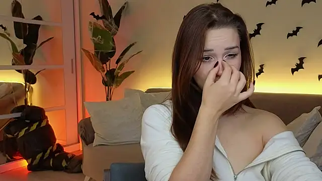 Snapshot of LindaRobertz chatting on November 1, 10:14 pm LindaRobertz online show from November 1, 10:14 pm