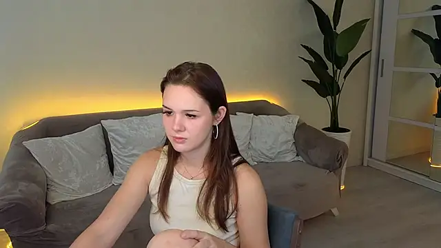 Snapshot of LindaRobertz chatting on September 28, 8:52 am LindaRobertz online show from September 28, 8:52 am