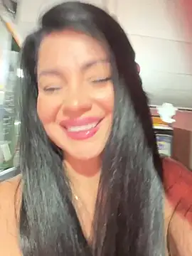 Snapshot of Hot_beauty__ chatting on October 23, 7:25 am Hot beauty online show from October 23, 7:25 am