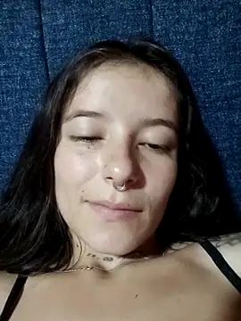 valentinasu1 online show from October 7, 12:53 pm