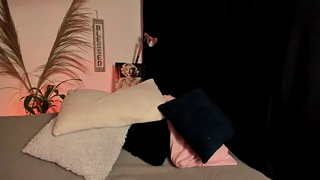 Serenity Day online show from September 20, 12:21 am