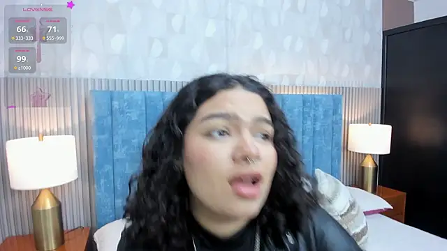 Snapshot of pretty_sunlight_ chatting on October 7, 1:54 am pretty sunlight online show from October 7, 1:54 am