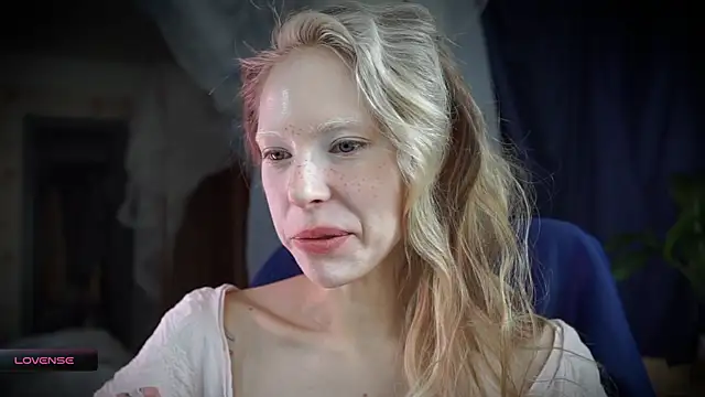  Phantom thread  online show from October 20, 8:50 am