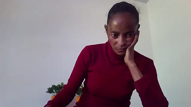 Snapshot of sweets_80 chatting on October 5, 9:14 am sweets 80 online show from October 5, 9:14 am