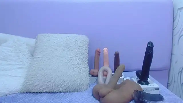 NathaliaSmith3x online show from November 25, 3:52 am