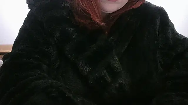 busty-bella1 online show from October 12, 12:40 pm