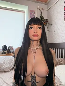 madelinexx online show from May 28, 11:19 am