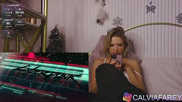 calviafarey online show from February 4, 8:56 pm