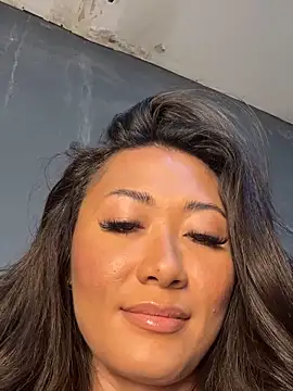 thai-dreamgirl online show from December 16, 11:32 pm