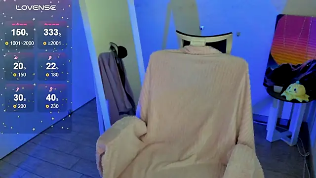 Fire Bestie online show from October 18, 12:52 pm