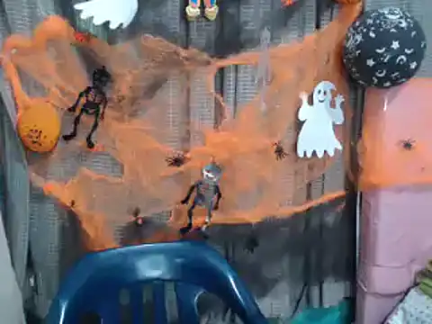 Snapshot of mom_son_dirty chatting on October 22, 2:22 pm mom son dirty online show from October 22, 2:22 pm