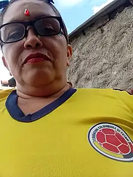 mom son dirty online show from July 7, 8:11 pm