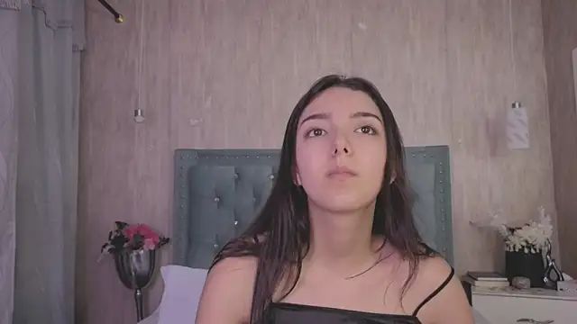 Marcelaa fox online show from October 17, 8:45 pm