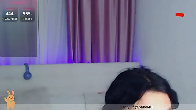 Snapshot of Hennessy_XO chatting on October 23, 7:20 pm Hennessy XO online show from October 23, 7:20 pm