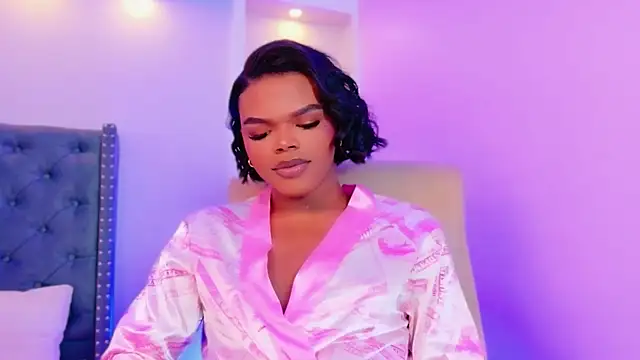 Snapshot of CamiEstrada chatting on September 19, 11:15 pm CamiEstrada online show from September 19, 11:15 pm