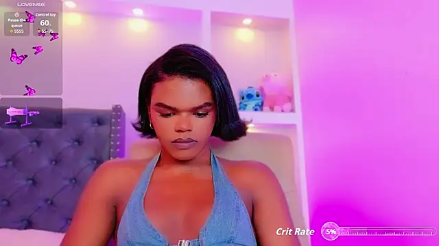 Snapshot of CamiEstrada chatting on September 28, 10:59 pm CamiEstrada online show from September 28, 10:59 pm