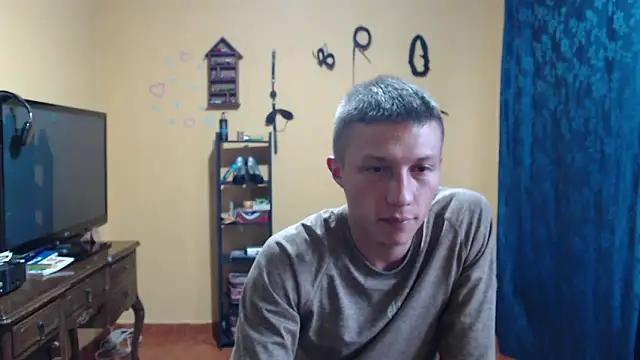 Snapshot of smith_lechosoxxx chatting on October 14, 10:45 pm smith lechosoxxx online show from October 14, 10:45 pm