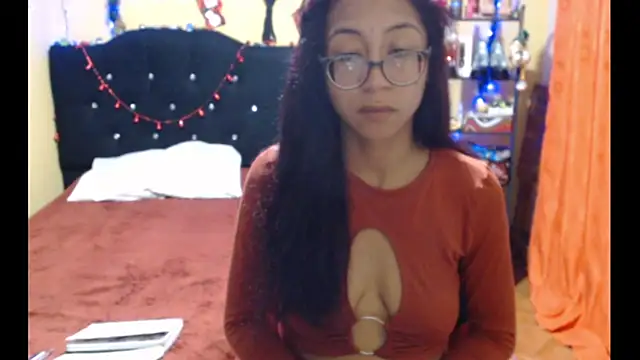 smith lechosoxxx online show from December 18, 9:58 am