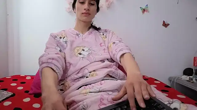 Safiro Queen online show from December 20, 2:32 pm